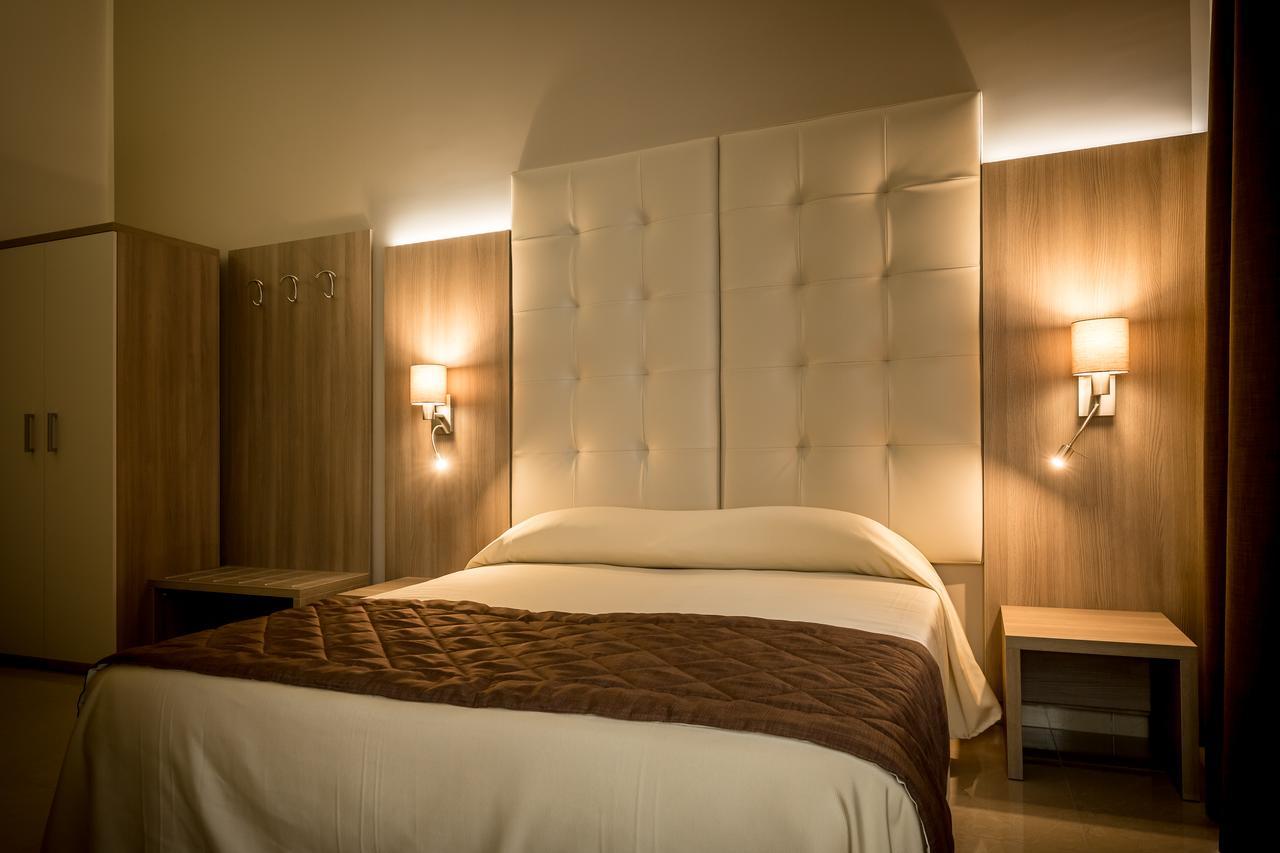 Hotel Bel Soggiorno Genoa Bagian luar foto